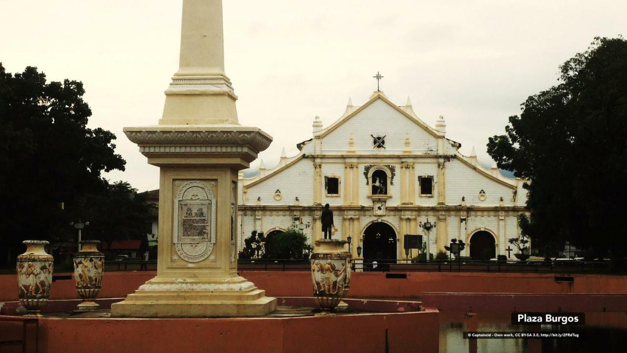 Zen Rooms Grandpa'S Inn Vigan Exterior photo